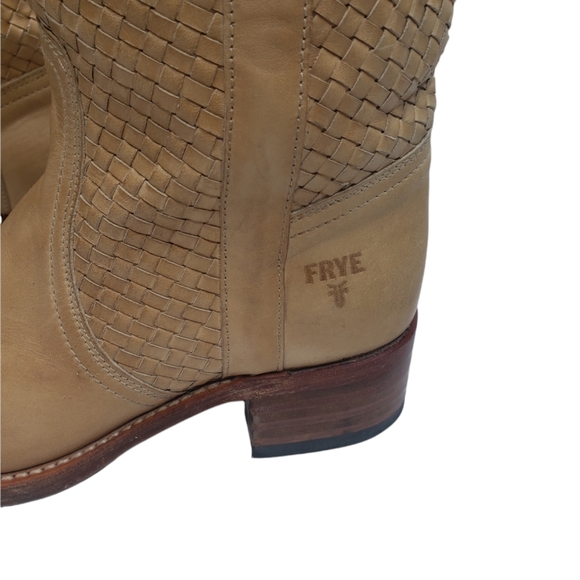 Frye Samantha Tall Boot Size 6M - Picture 7 of 16